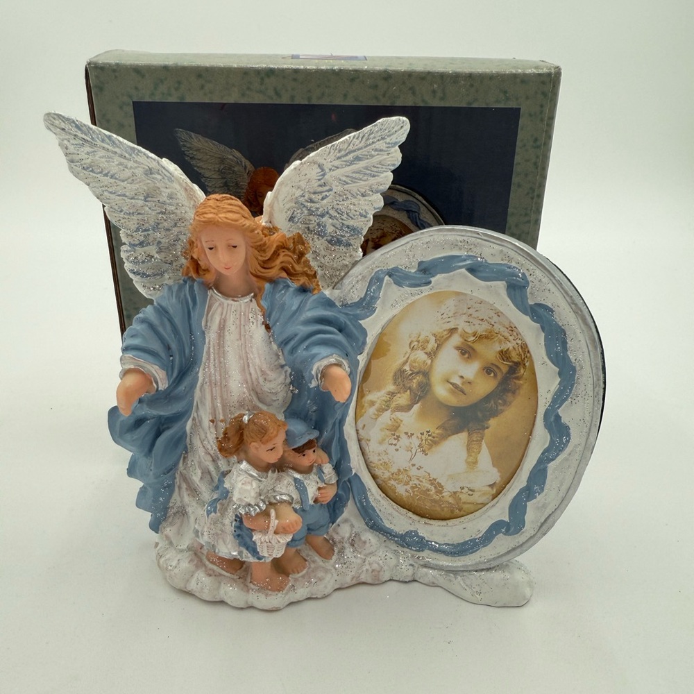 Vintage Guardian Angel Frame ‘99 Lincolnshire 3.5" Photo Frame Sparkly Resin NOB